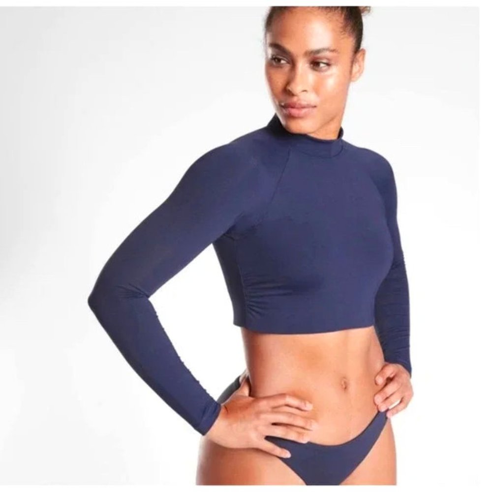 ATHLETA North Point Rashguard Swim Top Women’s Medium Navy Blue Cropped